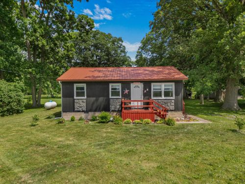 8312 Packard Rd, Morenci, MI, 49256-9538 | Card Image