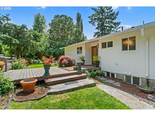 6985 Sw Florence Ln, Portland, OR, 97223-9226 | Card Image