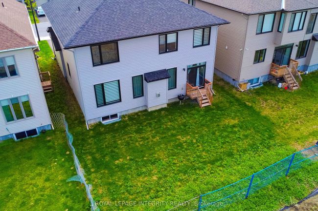 152 Finsbury Ave, House other with 5 bedrooms, 4 bathrooms and 2 parking in Ottawa ON | Image 36