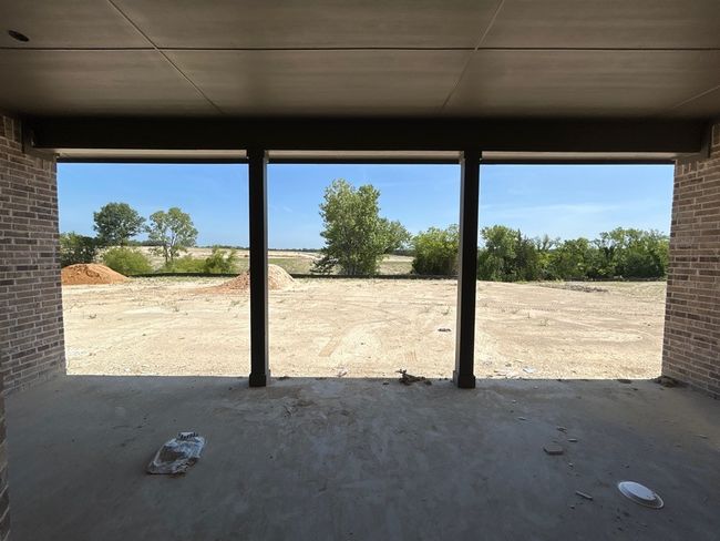 View of patio | Image 9