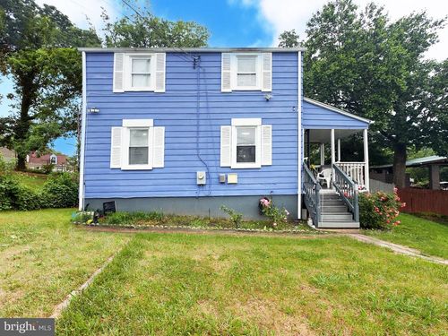 7020 Taylor Ter, HYATTSVILLE, MD, 20784-2636 | Card Image