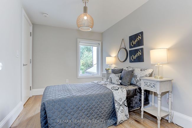14 Marion St, House attached with 3 bedrooms, 3 bathrooms and null parking in Toronto ON | Image 27