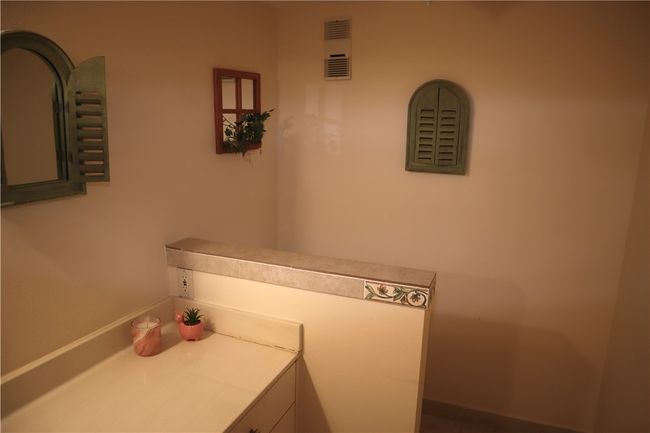 APT-201 - 6240 E Mirror Lake Dr, House attached with 2 bedrooms, 2 bathrooms and null parking in Sebastian FL | Image 11
