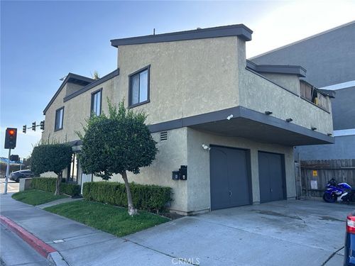 2-7611 Warner Ave, Huntington Beach, CA, 92647-4719 | Card Image