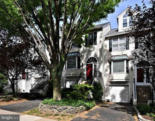 3051 Mitchell Ct, LAFAYETTE HILL, PA, 19444-2047 | Card Image