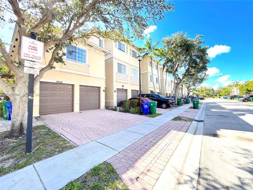2654-2664 Sw 81st Ter, Miramar, FL, 33025-2478 | Card Image