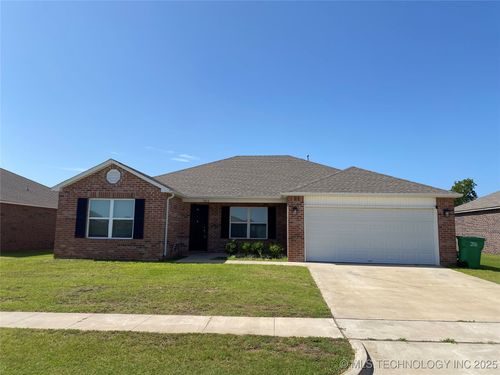 7404 E 159th St S, Bixby, OK, 74008-2780 | Card Image