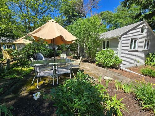 37-262 Old Wharf Rd, Dennis Port, MA, 02639-2303 | Card Image