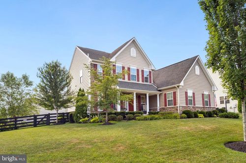26696 Gayfeather Dr, CHANTILLY, VA, 20152-4196 | Card Image