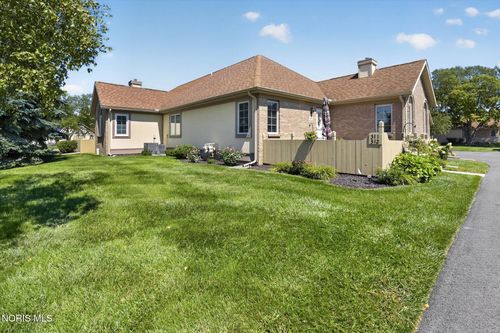 311 Turnbury Ln, Perrysburg, OH, 43551-1985 | Card Image