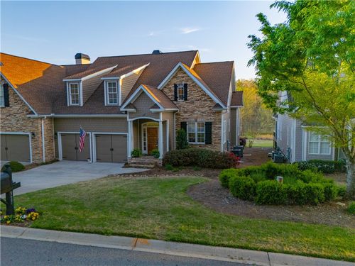 327 Arsenal Dr, Ninety Six, SC, 29666-8401 | Card Image