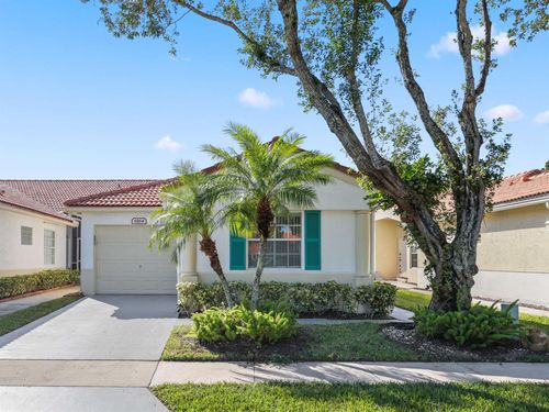 6164 Floral Lakes Drive, Delray Beach, FL, 33484 | Card Image