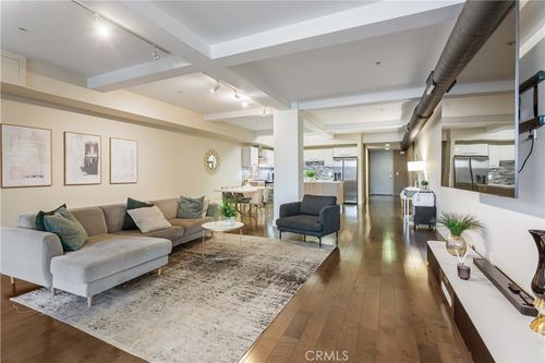 102-433 Pine Ave, Long Beach, CA, 90802-4414 | Card Image