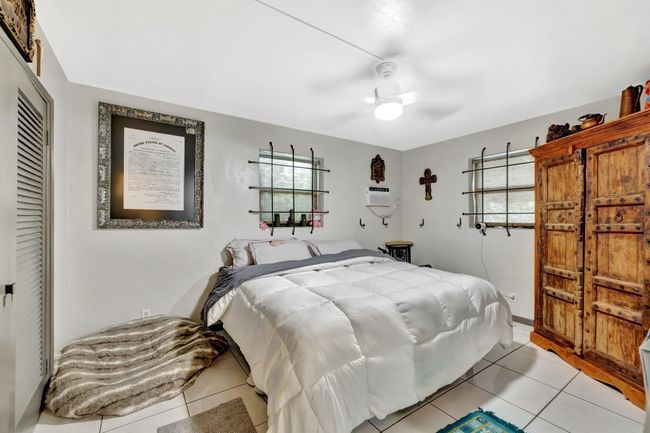 1403 Master bedroom | Image 20