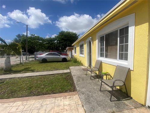 front-unit-10440 Nw 28th Ct, Miami, FL, 33147-1658 | Card Image