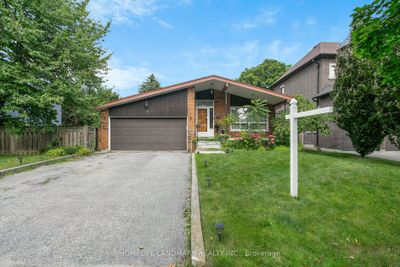 46 Sunnywood Cres, House other with 3 bedrooms, 3 bathrooms and 6 parking in Richmond Hill ON | Image 1