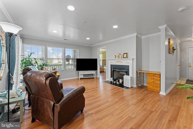 APT-204 - 8099 Lacy Dr, Condo with 2 bedrooms, 2 bathrooms and null parking in MANASSAS VA | Image 13