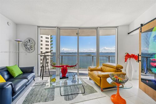 apt-2101-1750 N Bayshore Dr, Miami, FL, 33132-3207 | Card Image