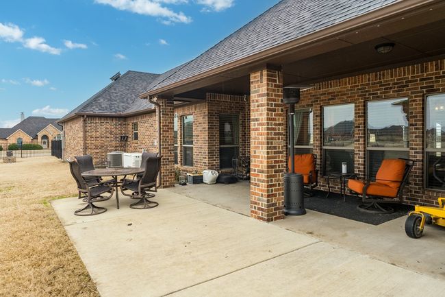 2921 W Alamosa Dr, House other with 4 bedrooms, 3 bathrooms and null parking in Terrell TX | Image 36