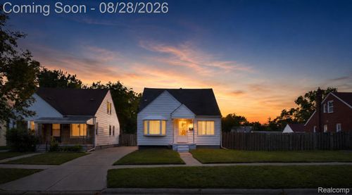 21227 Panama St, Warren, MI, 48091-4344 | Card Image
