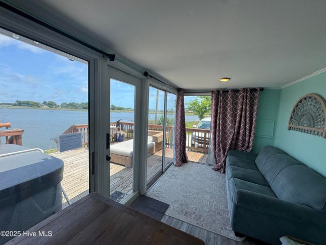123 Cedar Point Blvd, House other with 3 bedrooms, 1 bathrooms and null parking in Cedar Point NC | Image 10