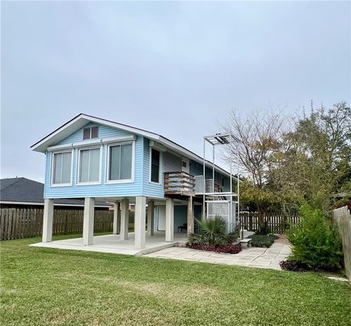 5308 Church St, Lafitte, LA, 70067-5258 | Card Image