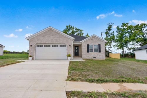 206 Max Cavnes Rd, Danville, KY, 40422-8736 | Card Image
