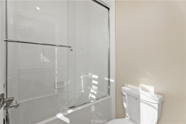 153 Interval, Condo with 3 bedrooms, 3 bathrooms and 2 parking in Irvine CA | Image 17