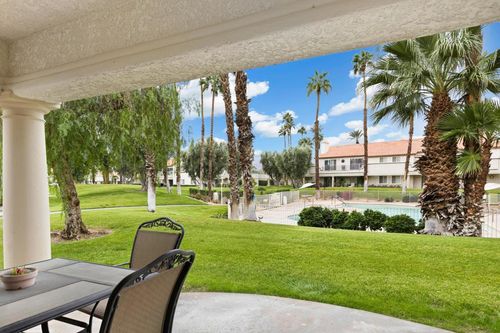 786 Montana Vista Dr, Palm Desert, CA, 92211-1733 | Card Image
