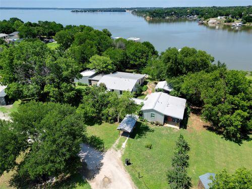 302 Collum Dr, Bridgeport, TX, 76426-4312 | Card Image