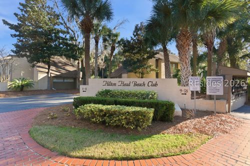 7-11 Tanglewood Dr, Hilton Head Island, SC, 29928-6252 | Card Image