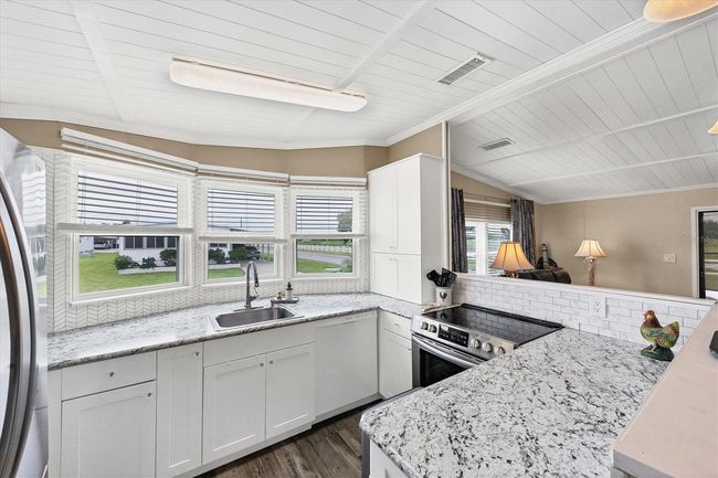 Kitchen | Image 4