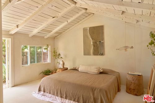 404 N Avenue 52, Los Angeles, CA, 90042 | Card Image