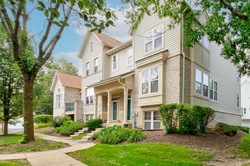 5565 Cambridge Way, Hanover Park, IL, 60133-3656 | Card Image