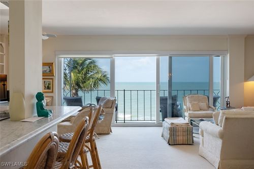 45-2011 Gulf Shore Blvd N, NAPLES, FL, 34102-4632 | Card Image