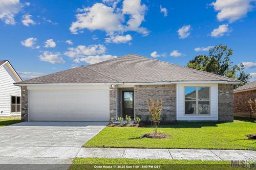 1192 Marlena Meadows Dr, Gonzales, LA, 70737-5526 | Card Image