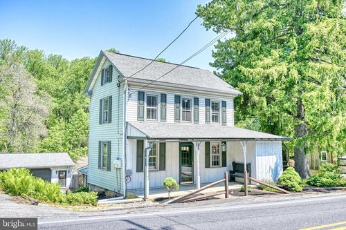 363 N Galen Hall Rd, WERNERSVILLE, PA, 19565-9325 | Card Image
