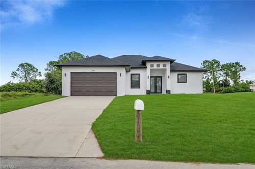 3103 Hanna Ave S, LEHIGH ACRES, FL, 33976-4676 | Card Image