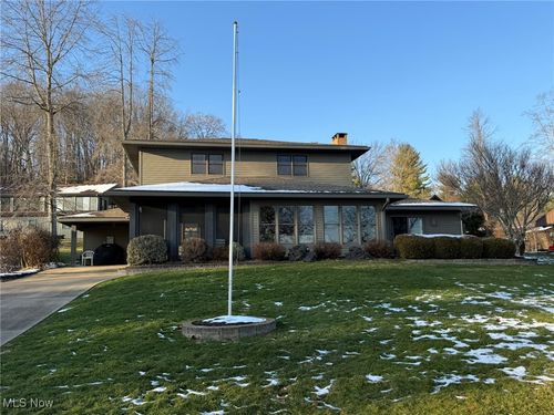 9201 N Shore Dr Ne, Mineral City, OH, 44656-9309 | Card Image