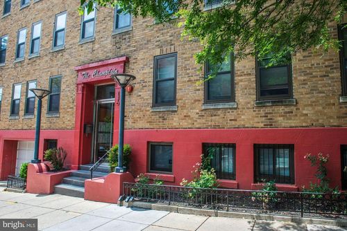 apt-10-2370 Champlain St Nw, WASHINGTON, DC, 20009-2633 | Card Image