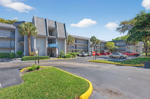 209-9081 Lime Bay Blvd, Tamarac, FL, 33321-8623 | Card Image