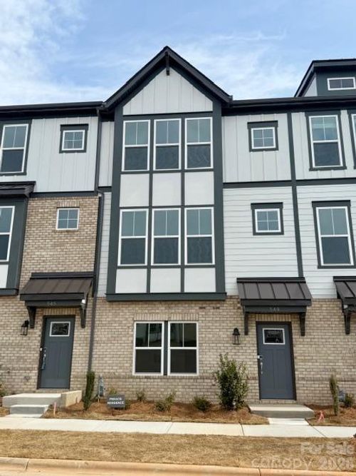 549 Annie Lowery Way, Davidson, NC, 28036-9388 | Card Image