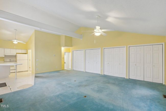11-web-or-mls-Rogers Rd-011 | Image 25