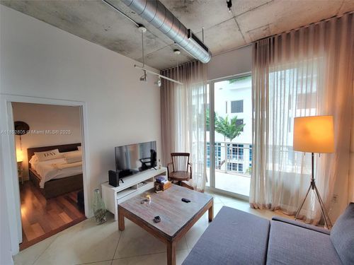 apt-2306-2001 Biscayne Blvd, Miami, FL, 33137-5018 | Card Image