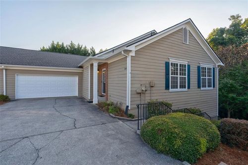 326 Camry Cir, Dallas, GA, 30157-4218 | Card Image