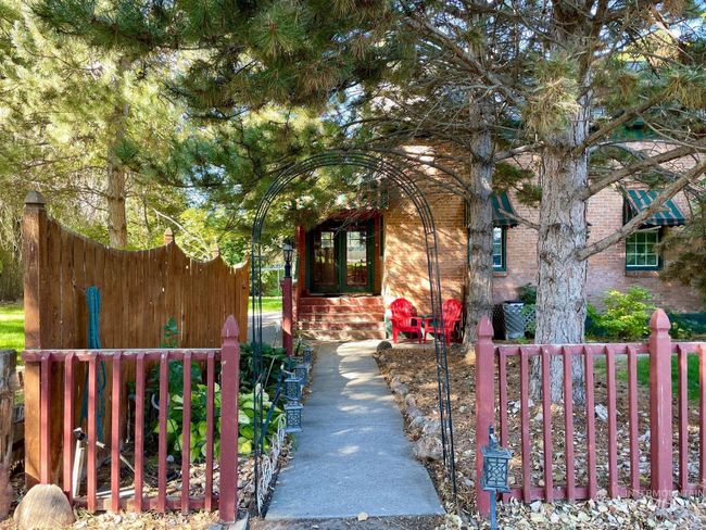 2827 S 1050 E, House other with 3 bedrooms, 2 bathrooms and null parking in Hagerman ID | Image 13