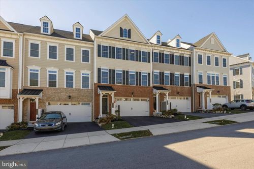 831 Stonecliffe Rd, MALVERN, PA, 19355-0305 | Card Image