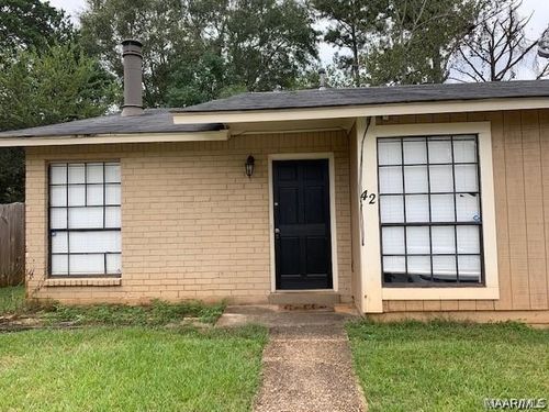 42 Glenwood Ct, Millbrook, AL, 36054-1694 | Card Image