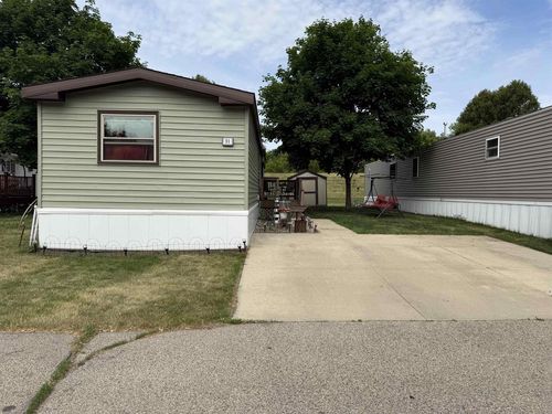 31 Maple Grove Ave, JEFFERSON, WI, 53549-1196 | Card Image
