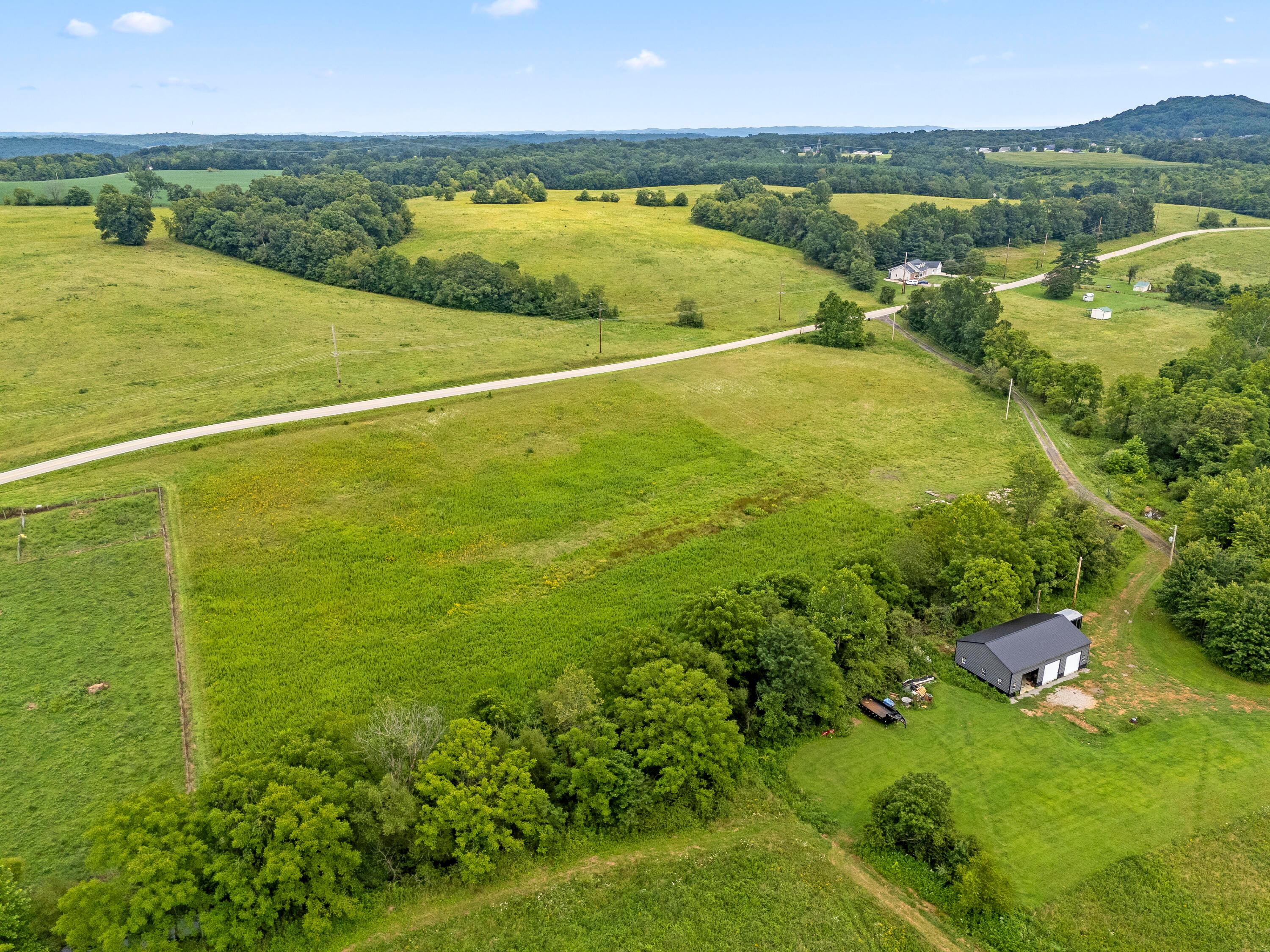 Land in Waverly